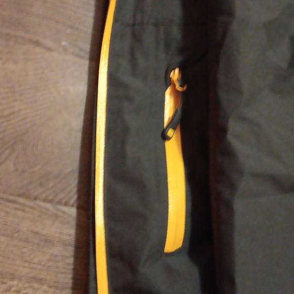 Rain Jacket from Mountain Warehouse sz S - Picture 15 of 16